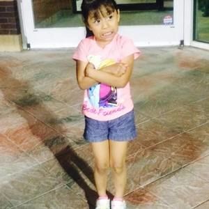 Meet your Posher, López